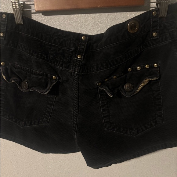 Free People Women's Black Cargo Shorts Size 31 - Picture 5 of 5